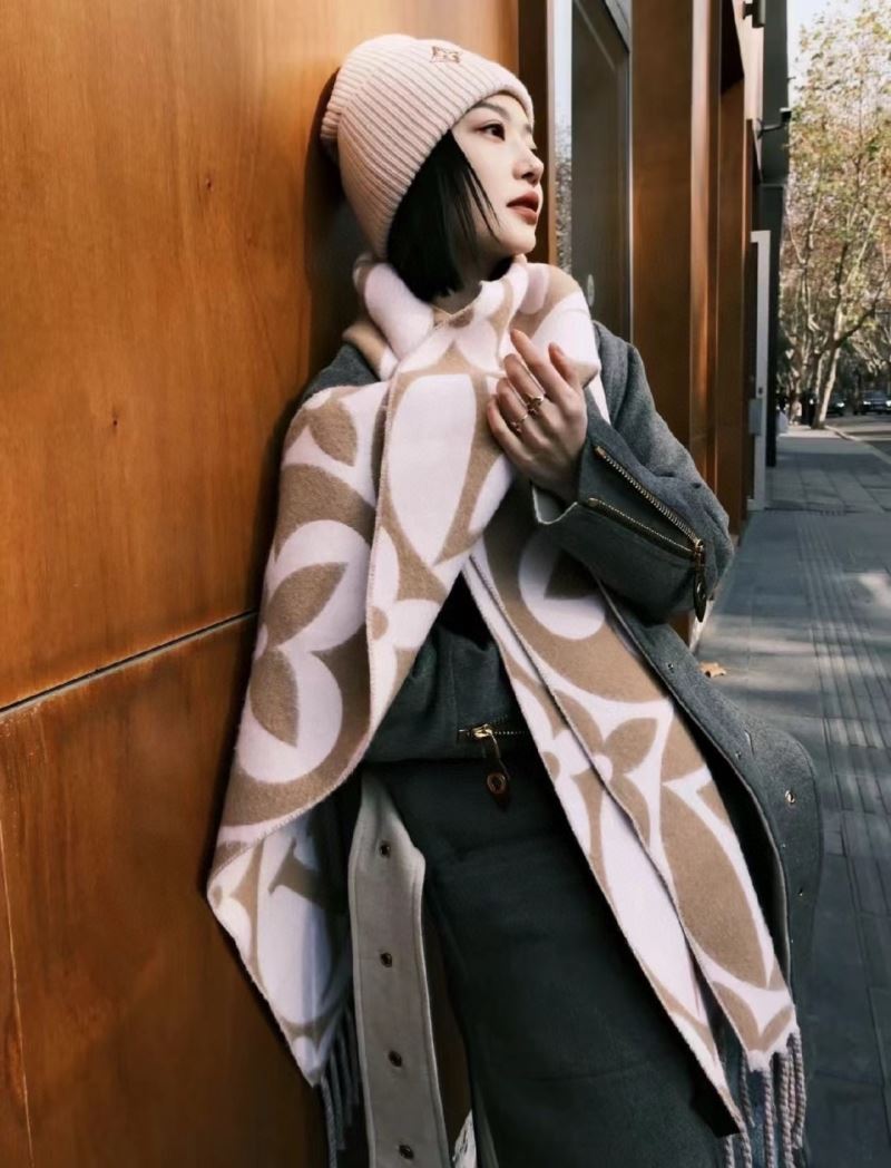 Louis Vuitton Scarf